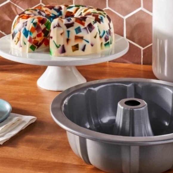 New! 12 Cup Nonstick Carbon Steel Fluted Bundt Cake Pan by Figmint™ - Picture 1 of 10